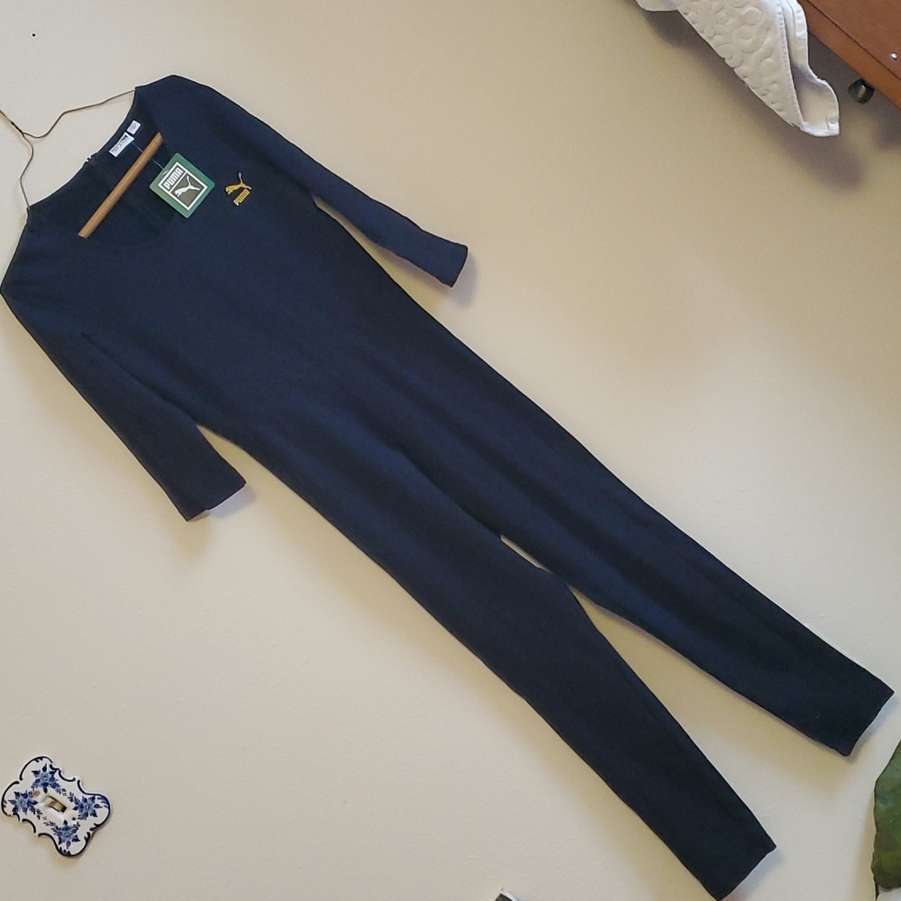 Puma onesie jumper sz M